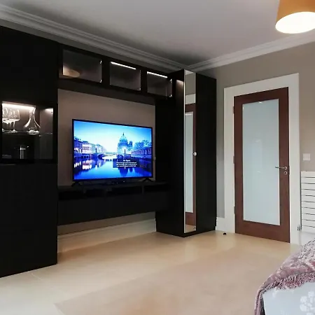 1 Bed * Castlebar